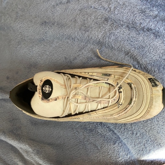 News paper 97s good condition - Picture 9 of 11